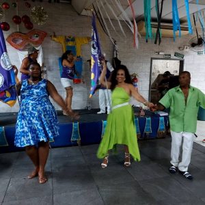 Porta Bandeiras E Mestre La 20.2.