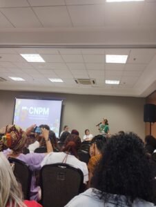 Conferência tarde terça 4