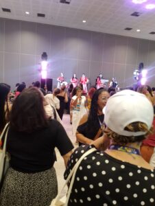 Conferência das mulheres antes da votação 15